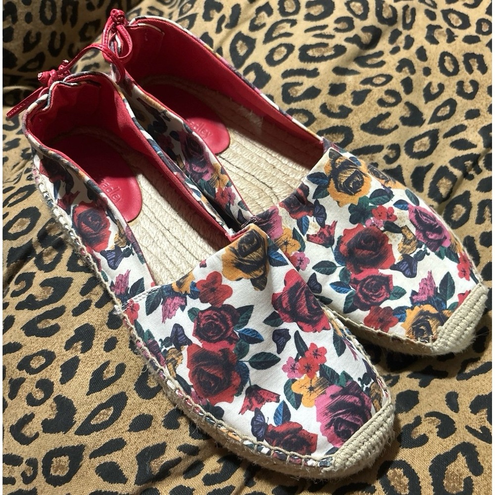 Vera Bradley Floral Print Lace Up Back Espadrille Shoes,‎ Size 10